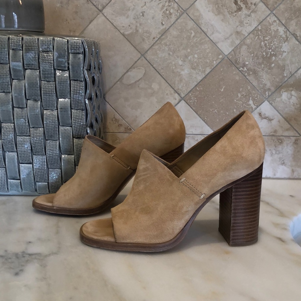 Rag & Bone dune suede Myra bootie.